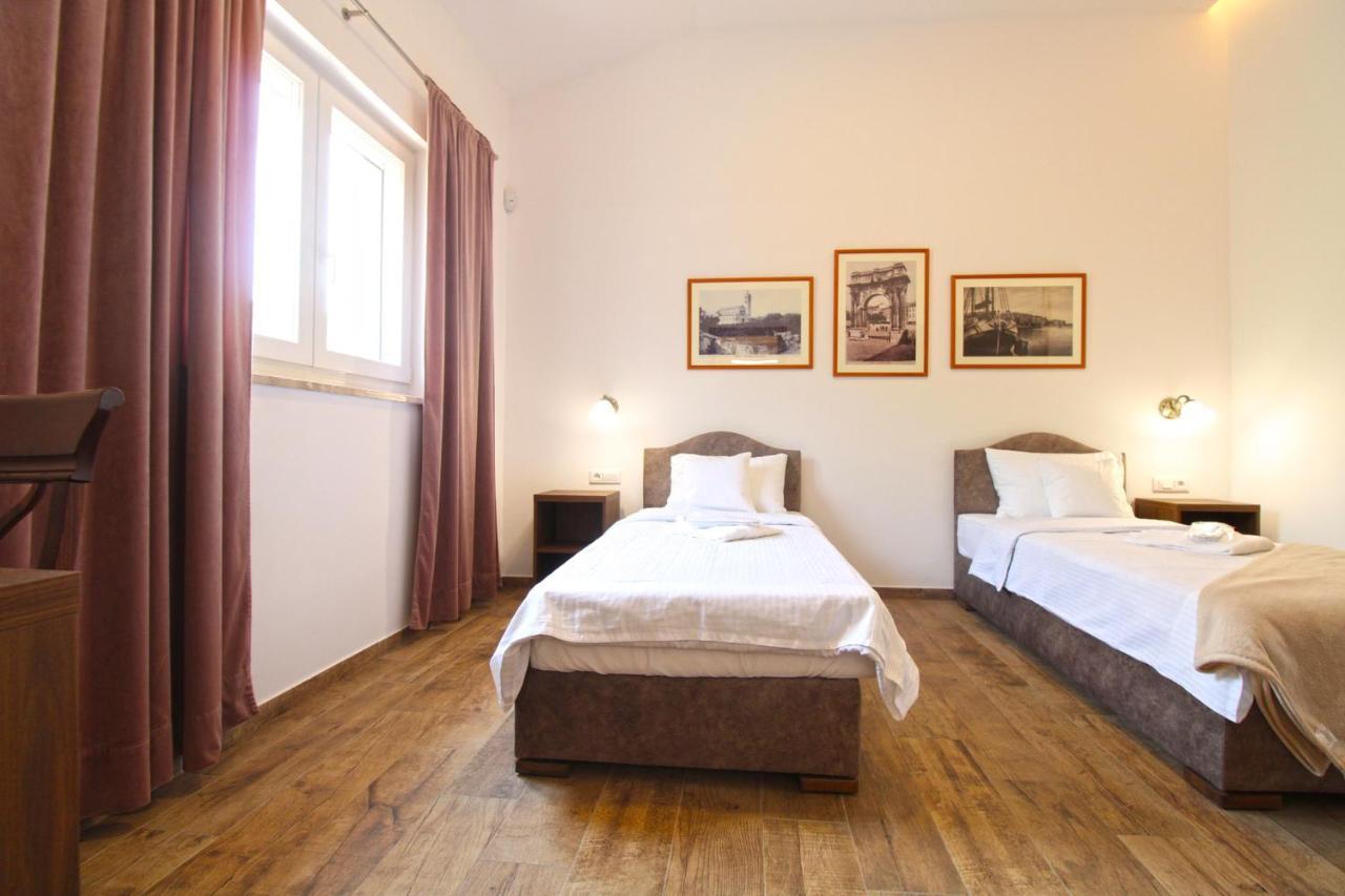 Villa Olgica 2269 Pula Ngoại thất bức ảnh