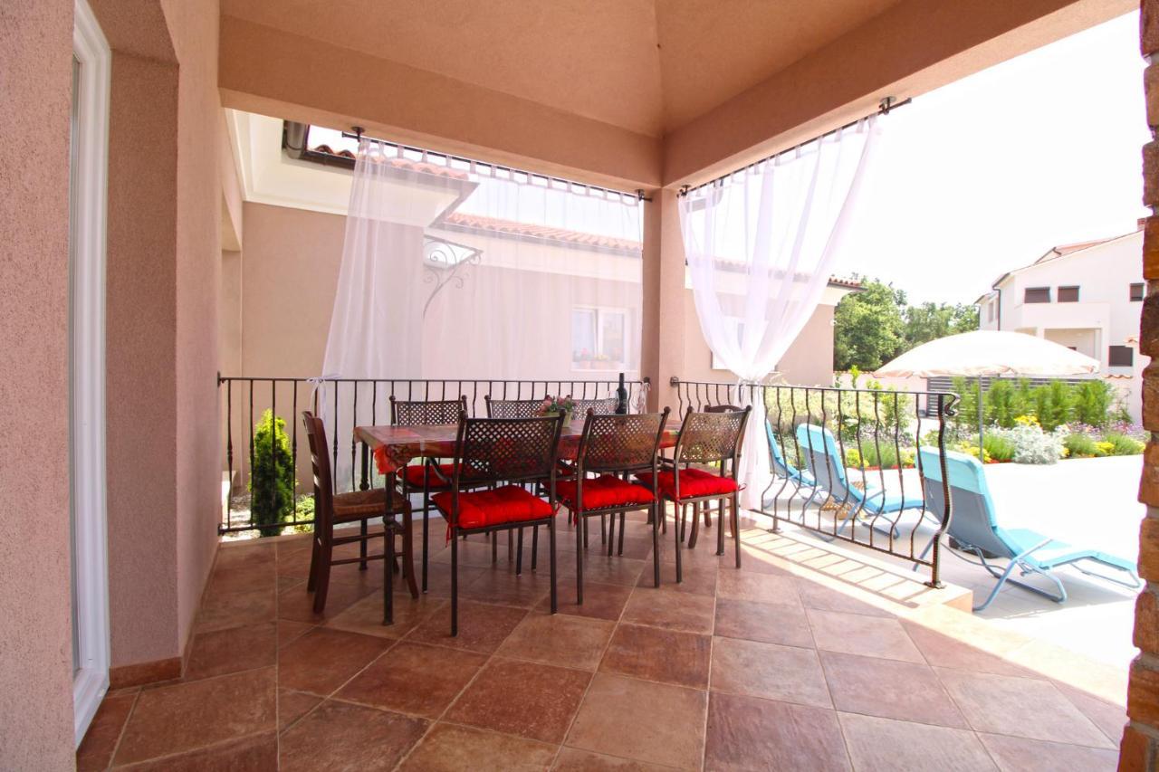 Villa Olgica 2269 Pula Ngoại thất bức ảnh