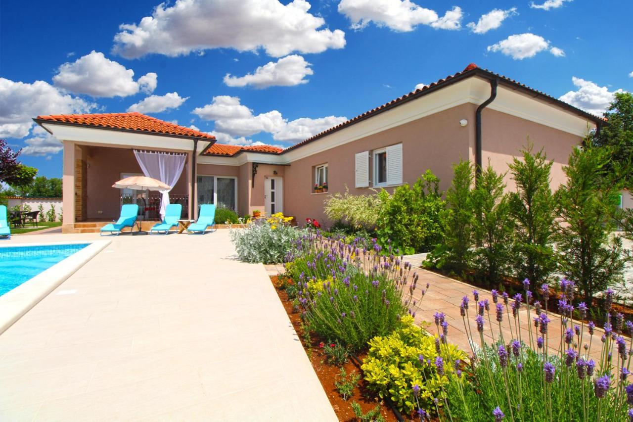 Villa Olgica 2269 Pula Ngoại thất bức ảnh