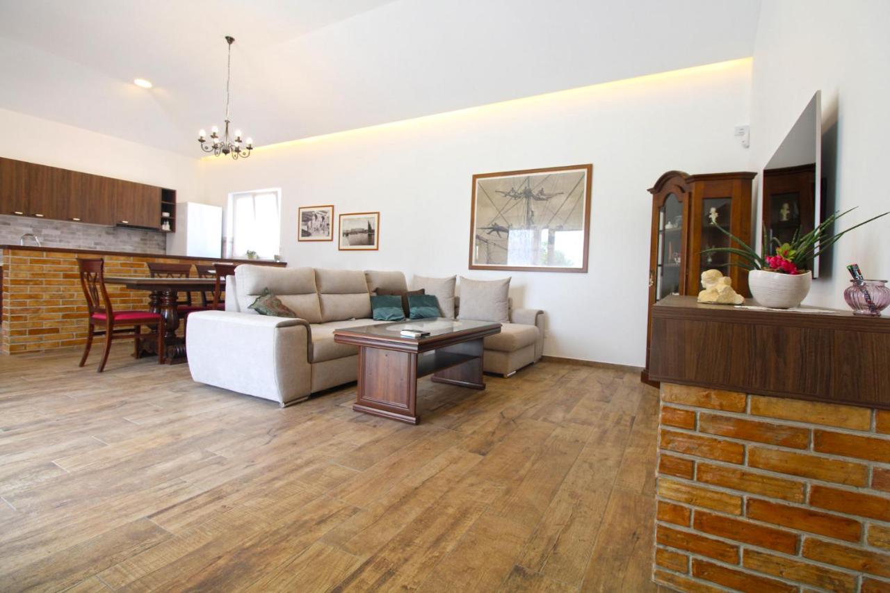 Villa Olgica 2269 Pula Ngoại thất bức ảnh